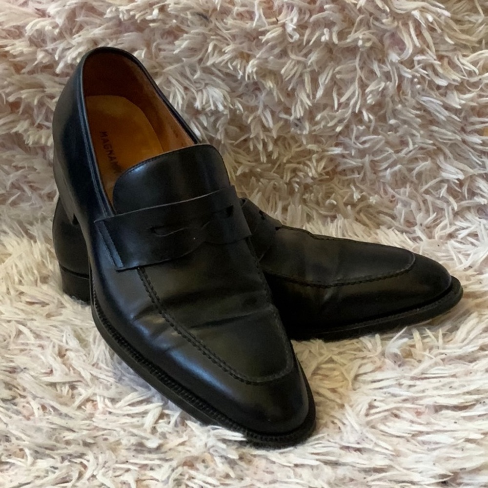 MAGNANNI - black loafers